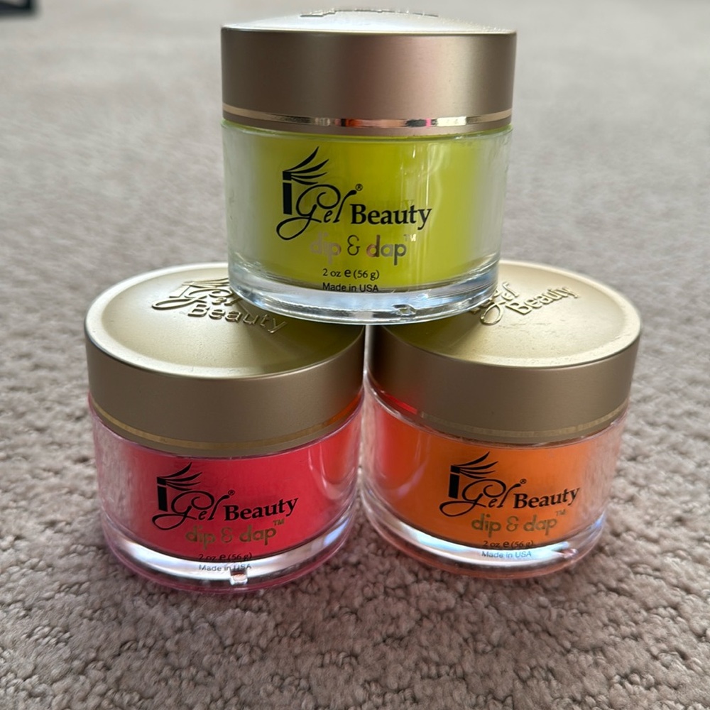 iGEL nail dip powder